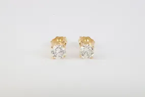 14k Yellow Gold 0.72tcw Diamond Stud Earrings (1.00g.)