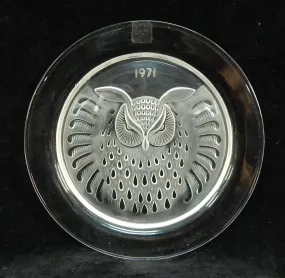 1971 Lalique 8" Crystal Owl Plate