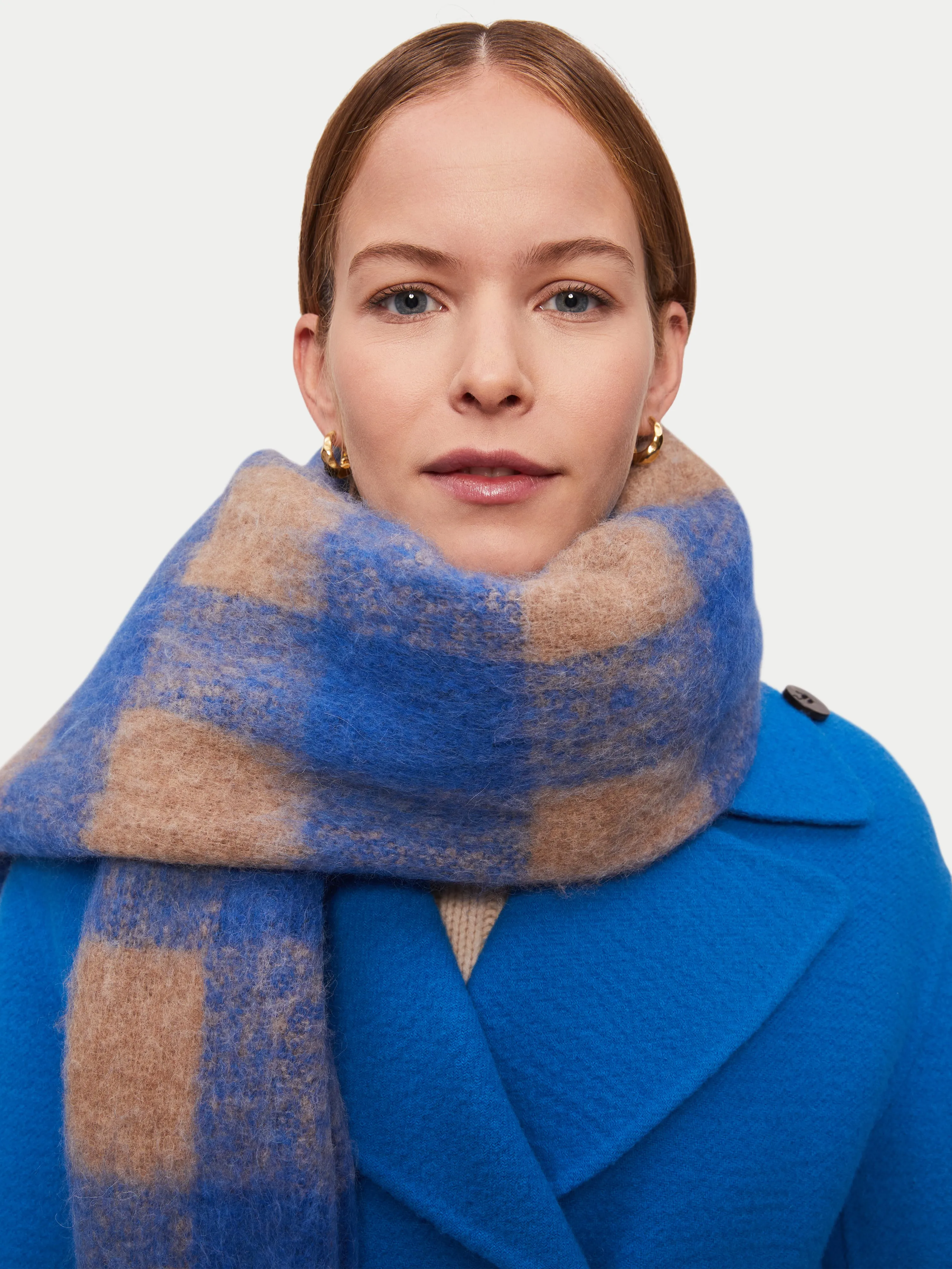 Alpaca Check Blanket Scarf | Blue