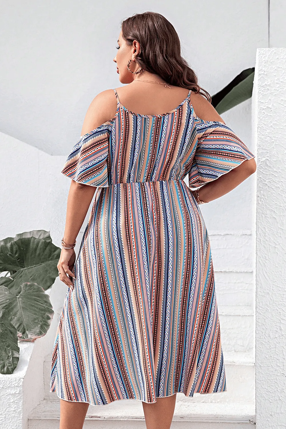 Beach Wedding Guest Attire: Plus Size Striped Cold-Shoulder Dress for Women