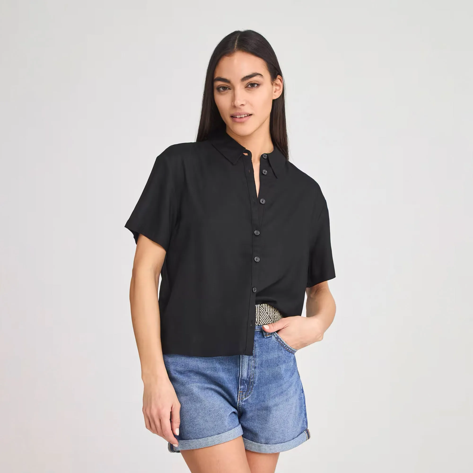 Classic Collar Short Sleeve Shirt