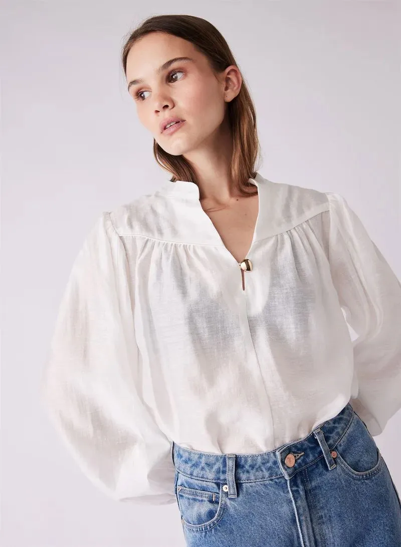 Esmaee Plaza Blouse - White