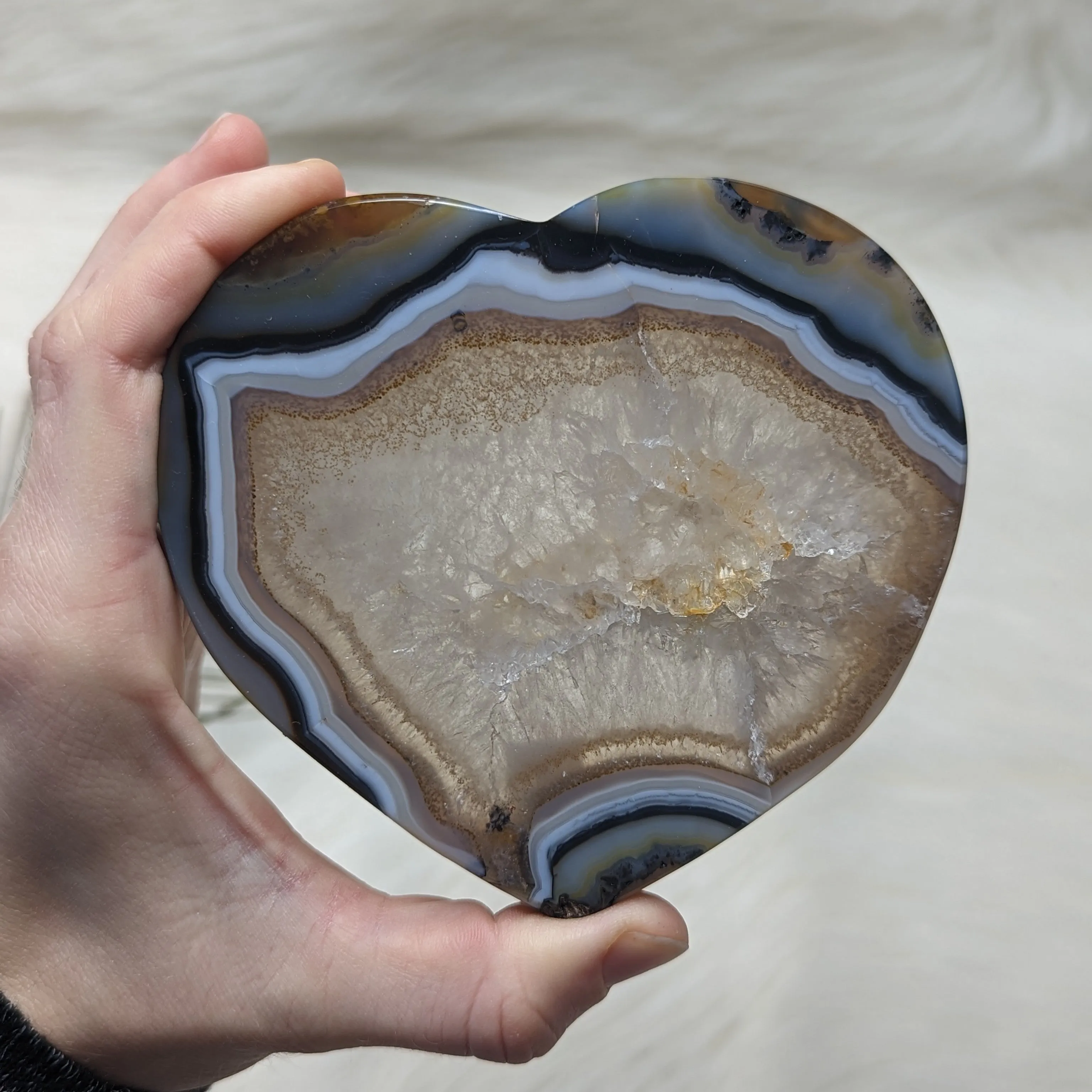 Large Natural Agate Heart Carving ~ Brazil ~ GORGEOUS BANDING AND DRUZY SPARKLE~