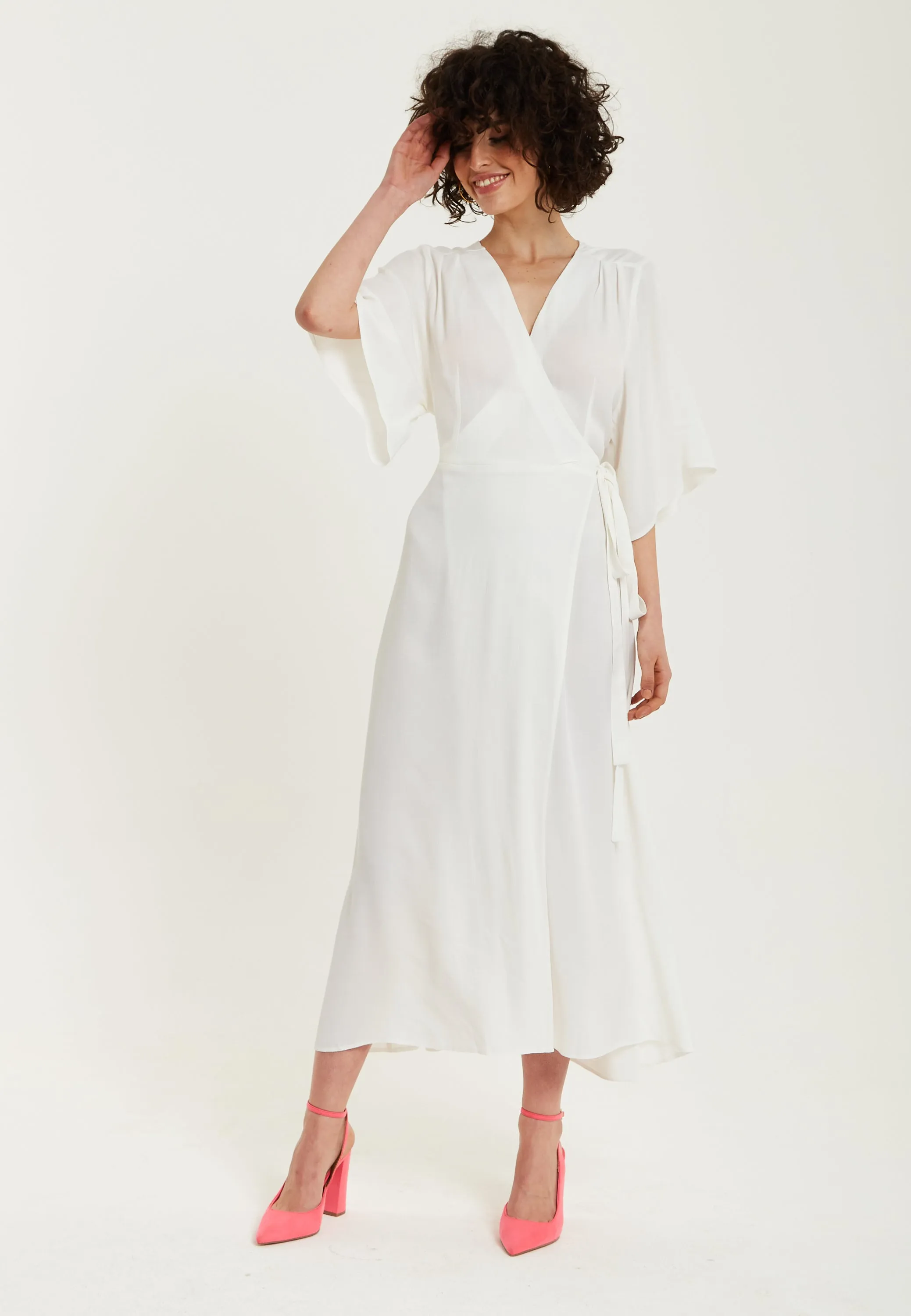 Liquorish Midi Wrap Dress In White