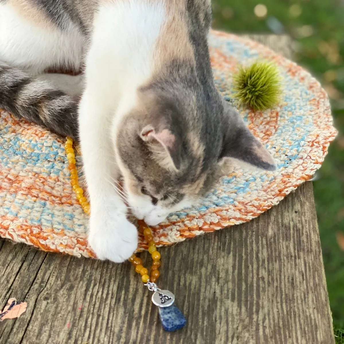 Meditating Yogi Necklace with Jade and Lapis Lazuli to Open the Mind to All Possibilities