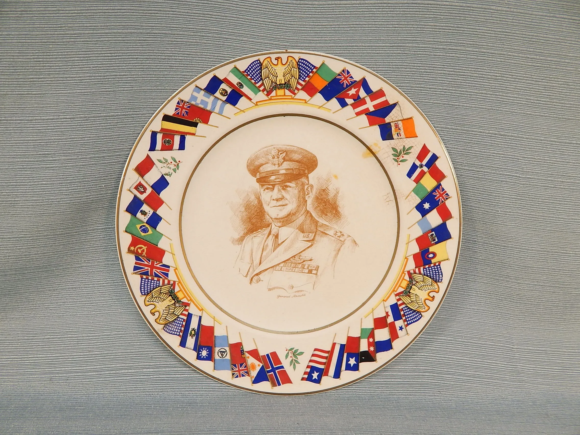 Set of 5 Plates of WWII Military Officers - Very Good Vintage Condition