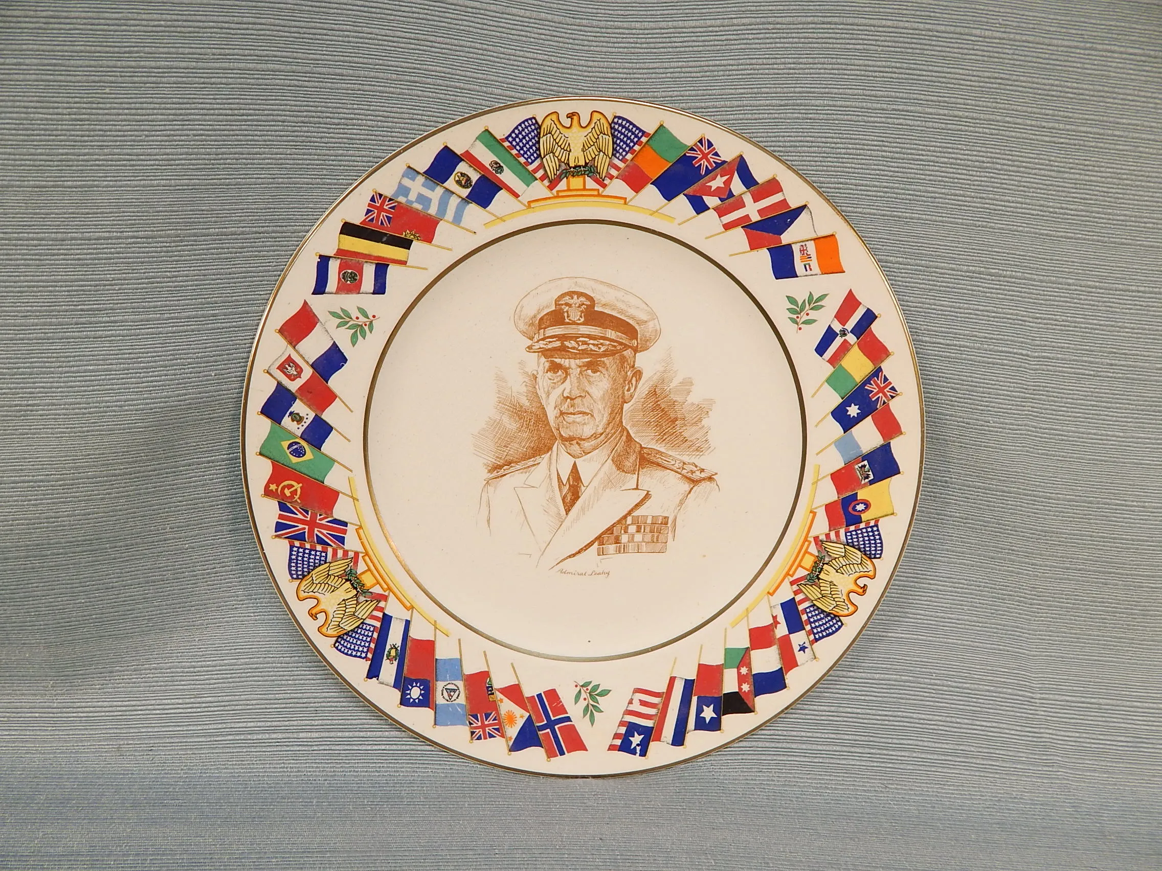 Set of 5 Plates of WWII Military Officers - Very Good Vintage Condition