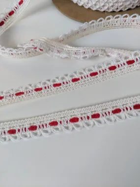 Vintage White Cotton Trim