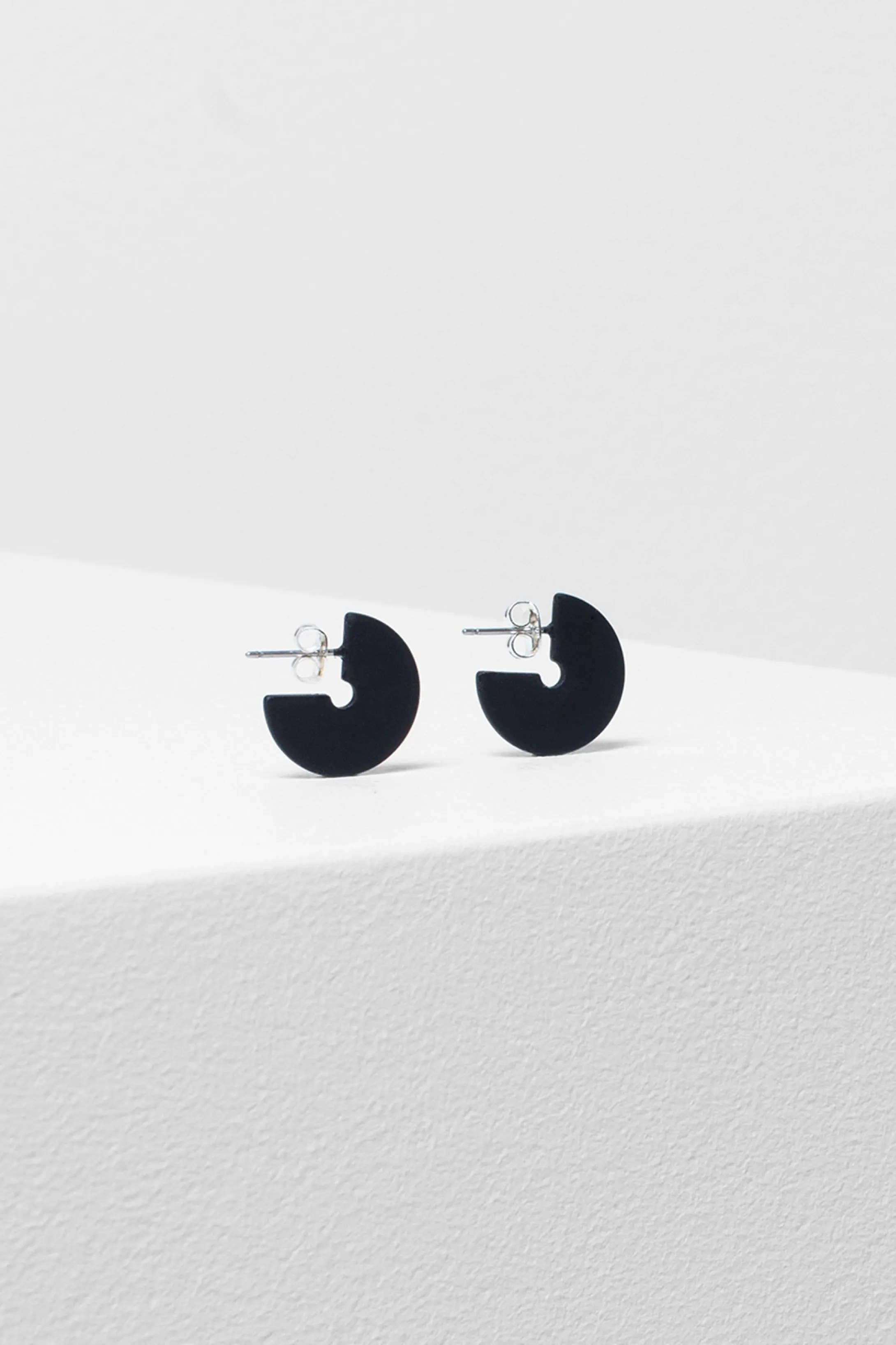 Vivi Earring