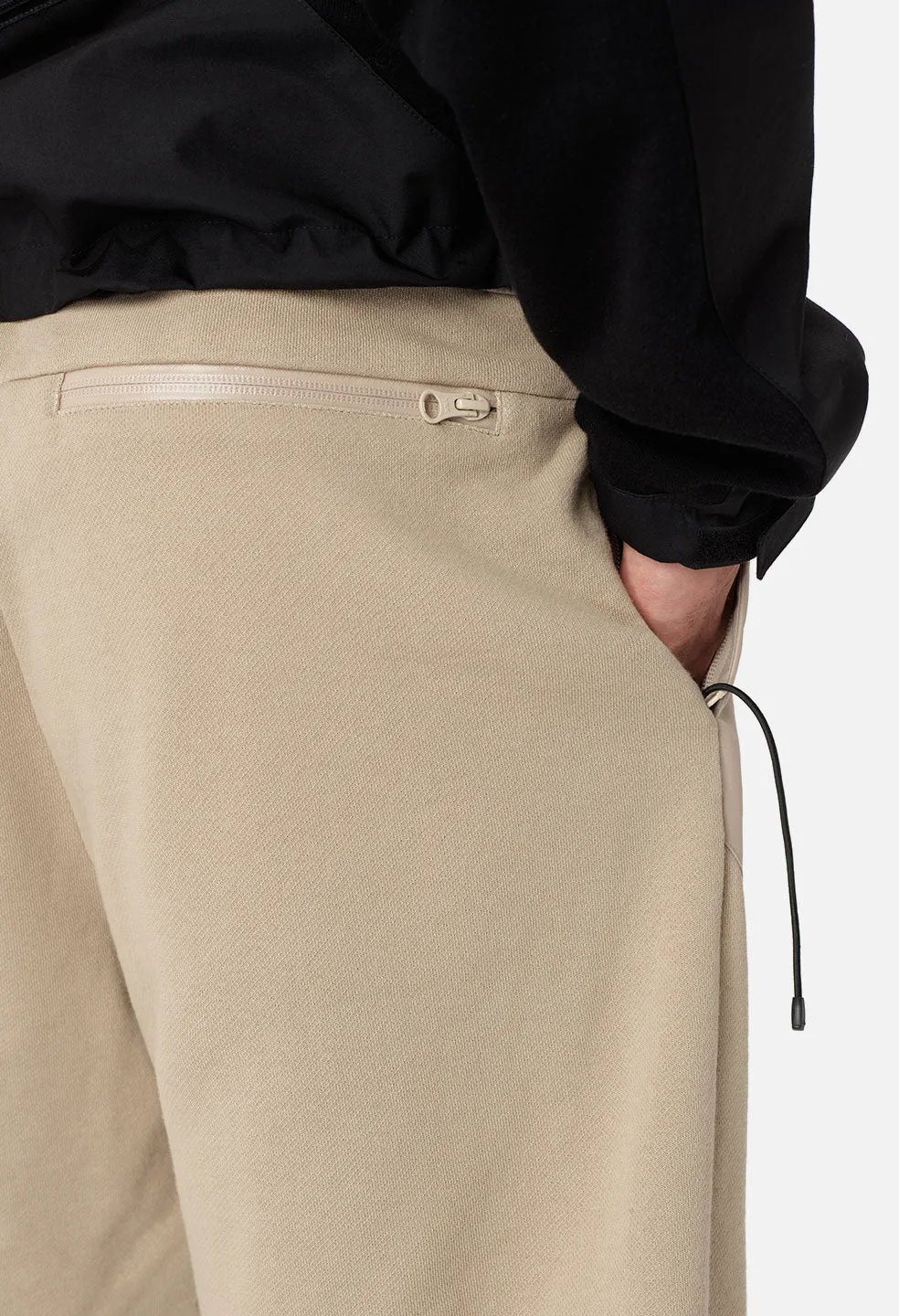 Waterproof Terry Mountain Shorts / Tan