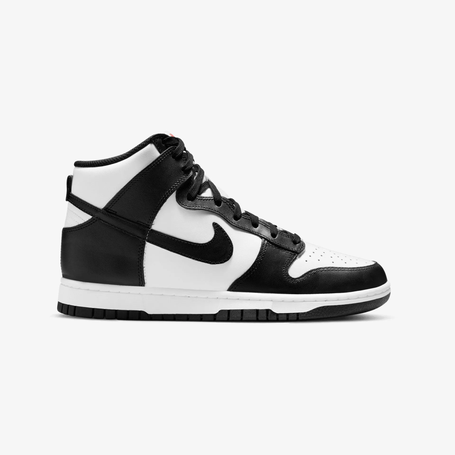 WMN'S DUNK HIGH 'BLACK/WHITE'