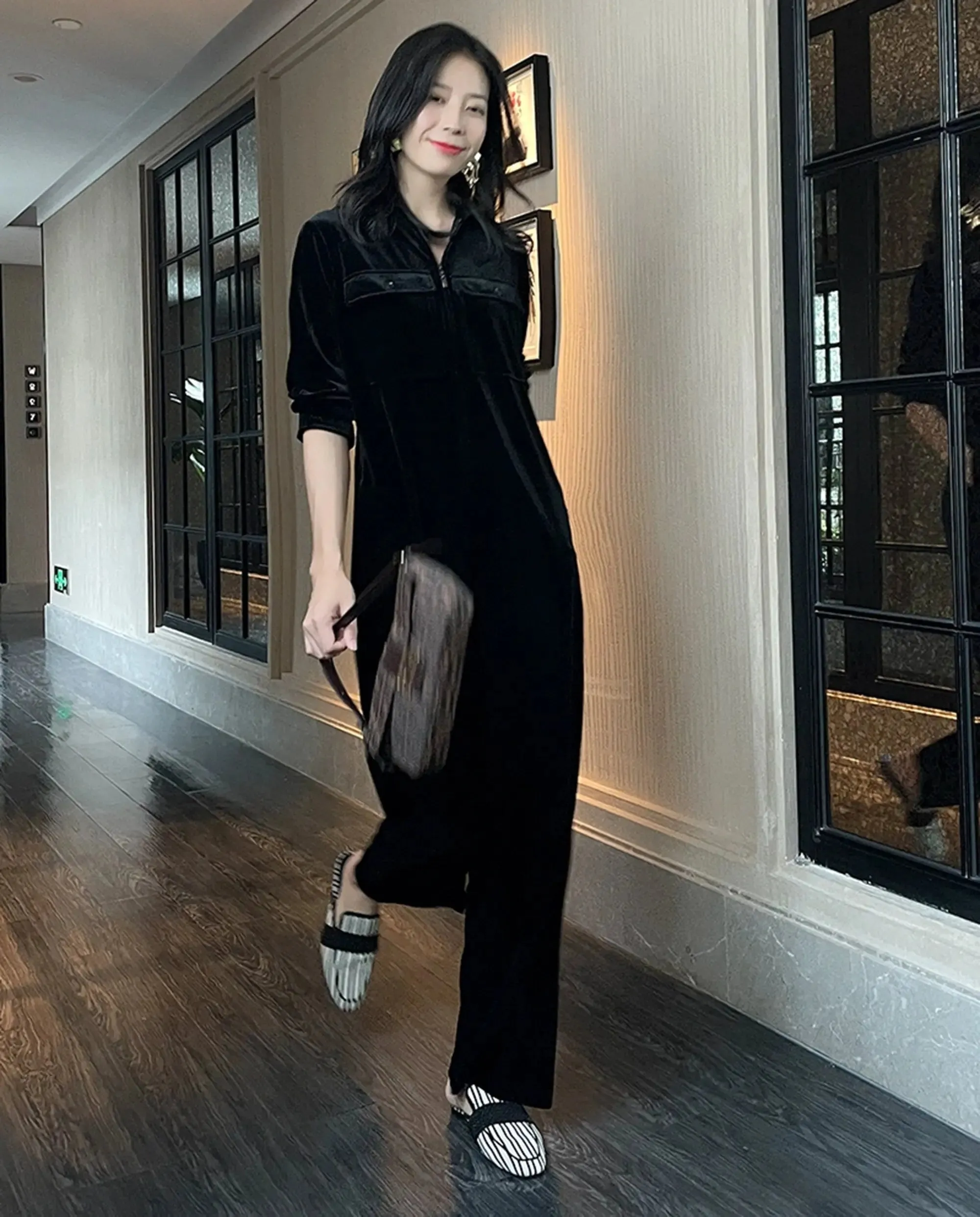 Women Black Velvet loose jumpsuit,Long Sleeves Romper,Shirt Straight Pants Jumpsuit,Jumpsuit women formal,Corset Top Wide Leg Pants Overalls